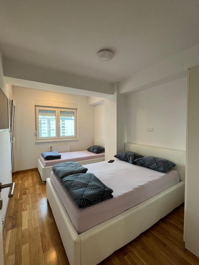 Apartman Lukana Banja Luka Exterior foto
